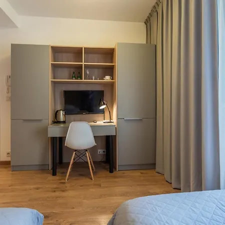 Rentplanet - Wolska Appartamento *