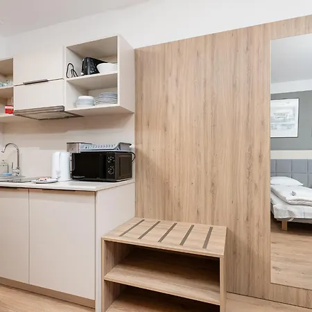Appartement Rentplanet - Wolska Varsovie