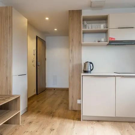 아파트 Rentplanet - Wolska 바르샤바