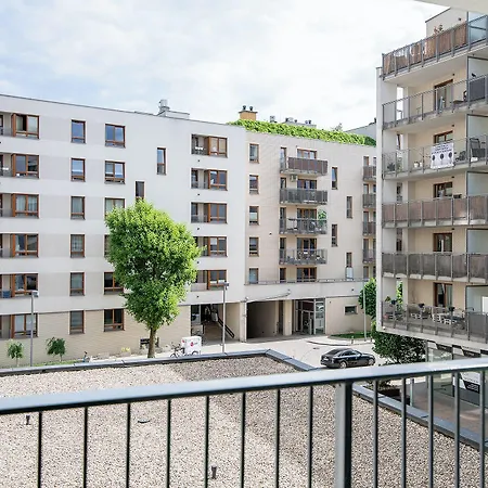 Rentplanet - Wolska Апартаменты