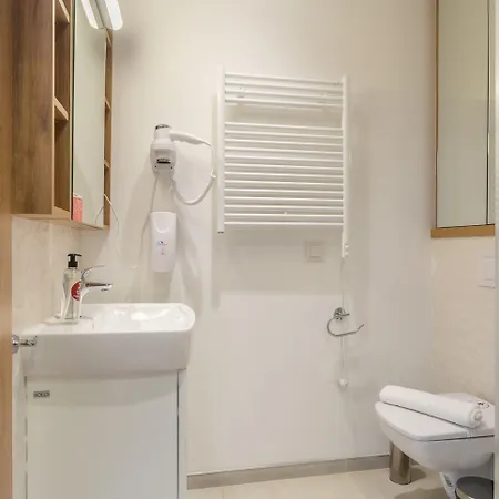 Rentplanet - Wolska Apartman Varsó