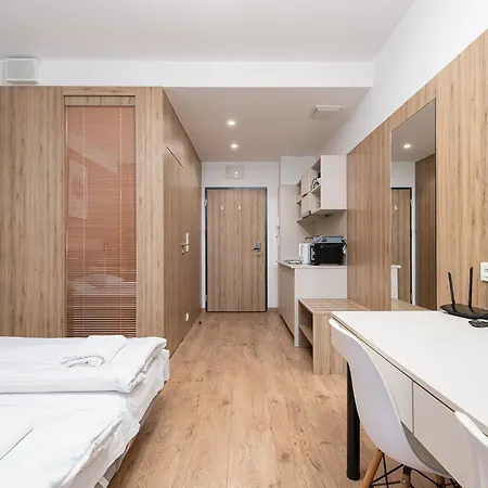 Appartement Rentplanet - Wolska *